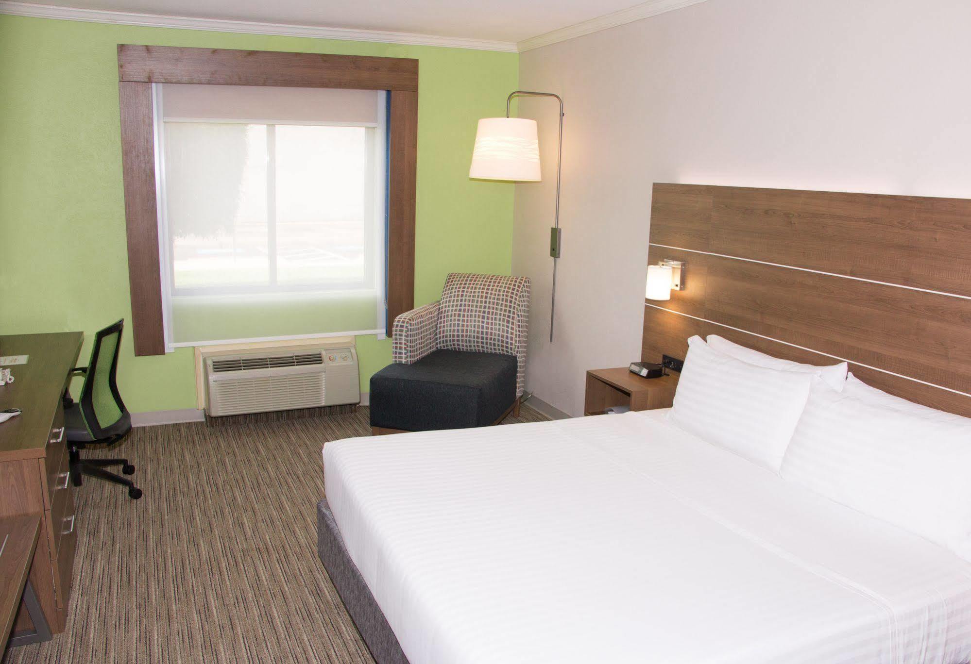 Holiday Inn Express North 타일러 외부 사진