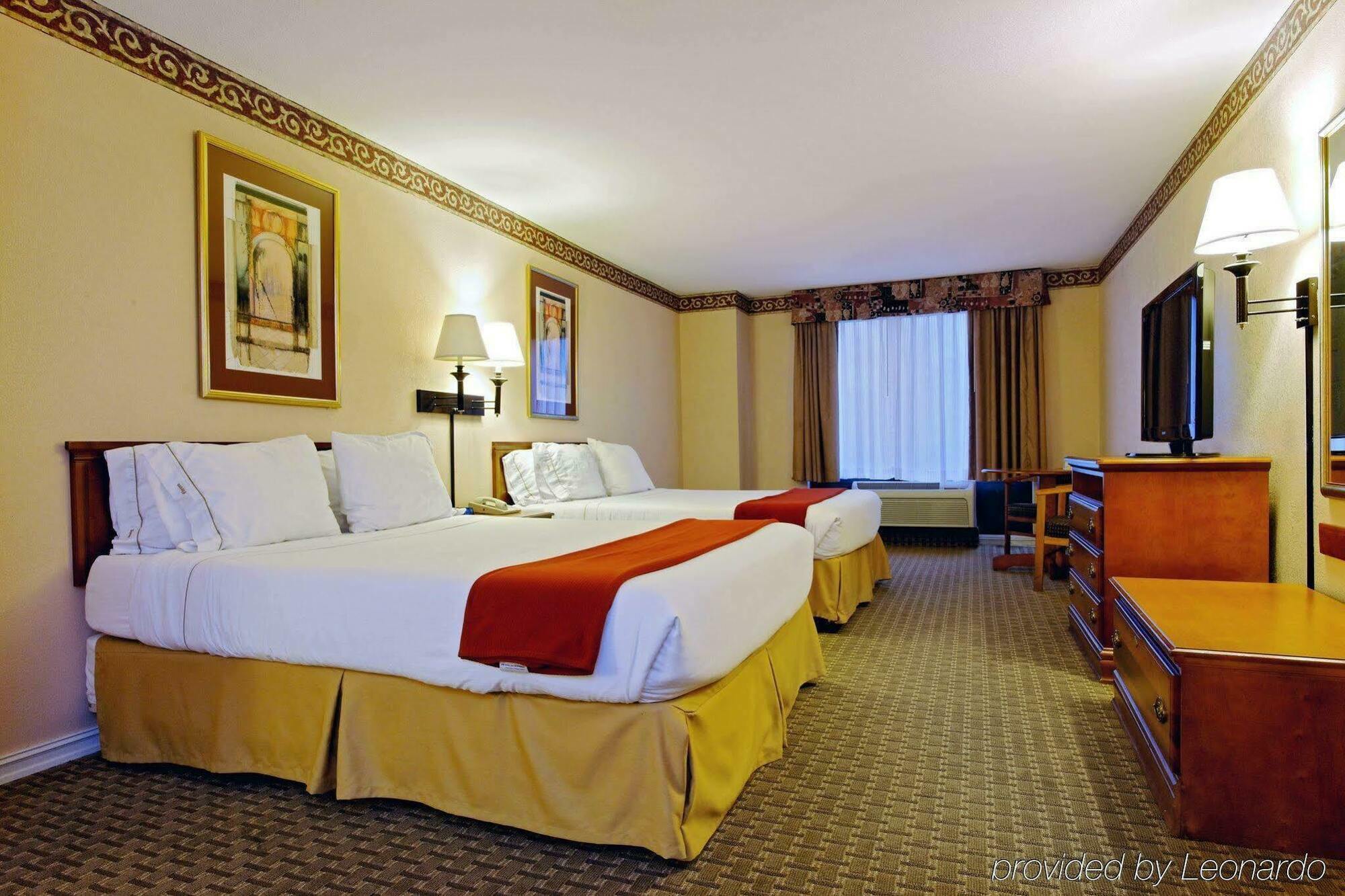 Holiday Inn Express North 타일러 외부 사진