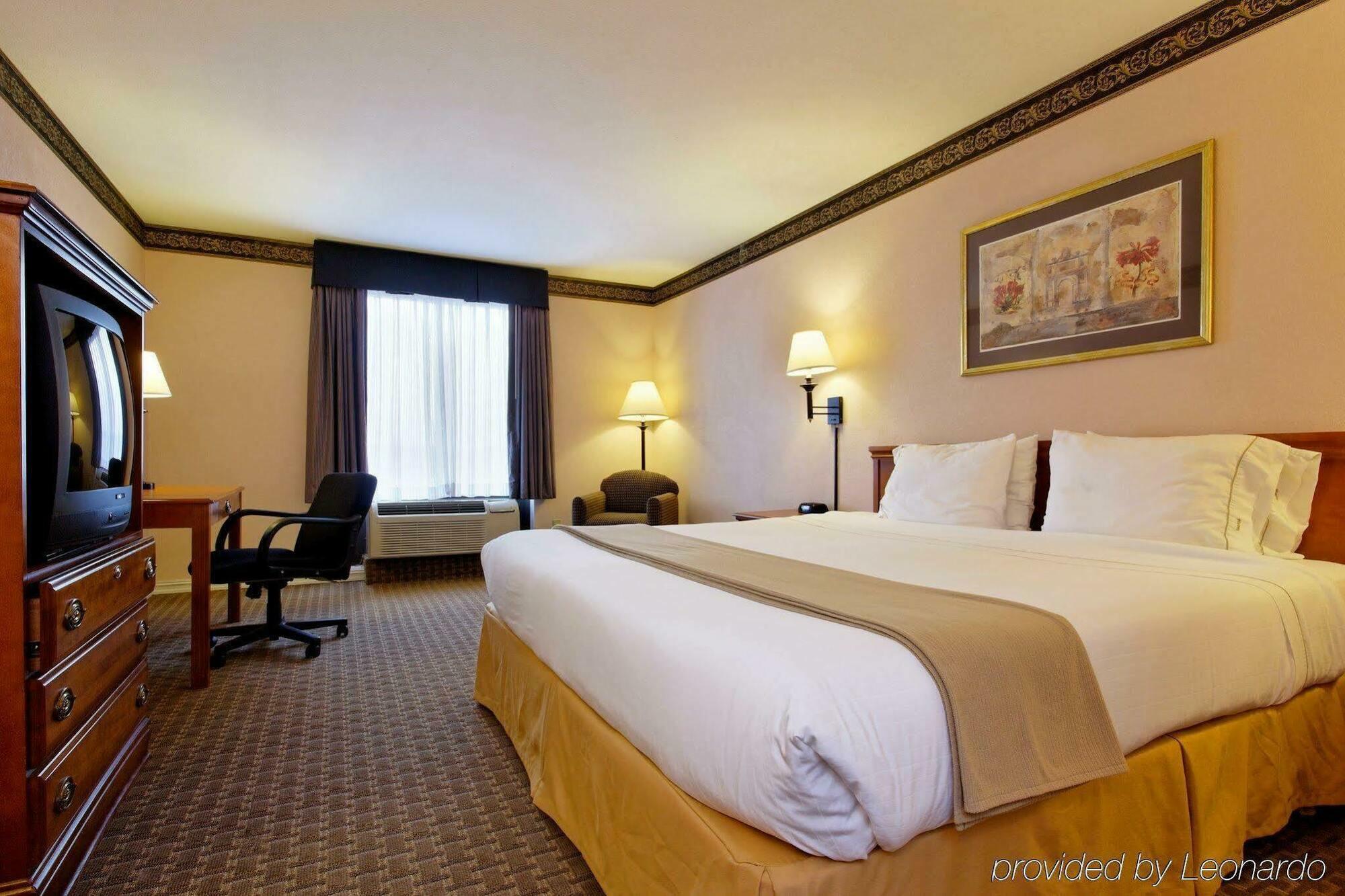 Holiday Inn Express North 타일러 외부 사진