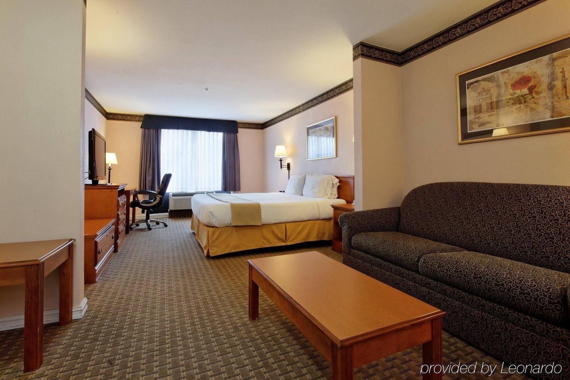 Holiday Inn Express North 타일러 외부 사진